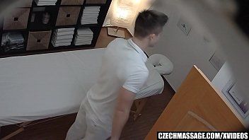 play She loves sensual massage with xxx and orgasm on her tits