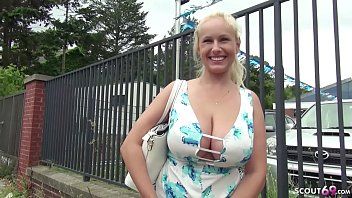 play Porno in germania cu o curva blonda