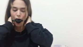 play أنا أمارس الجنس مع بوسها حتى أشعر بالملل منها