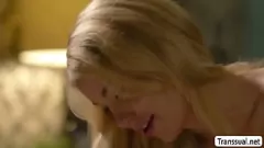 play T-Girl Gracie Jane مضطربة ومارس الجنس مع رومان تود